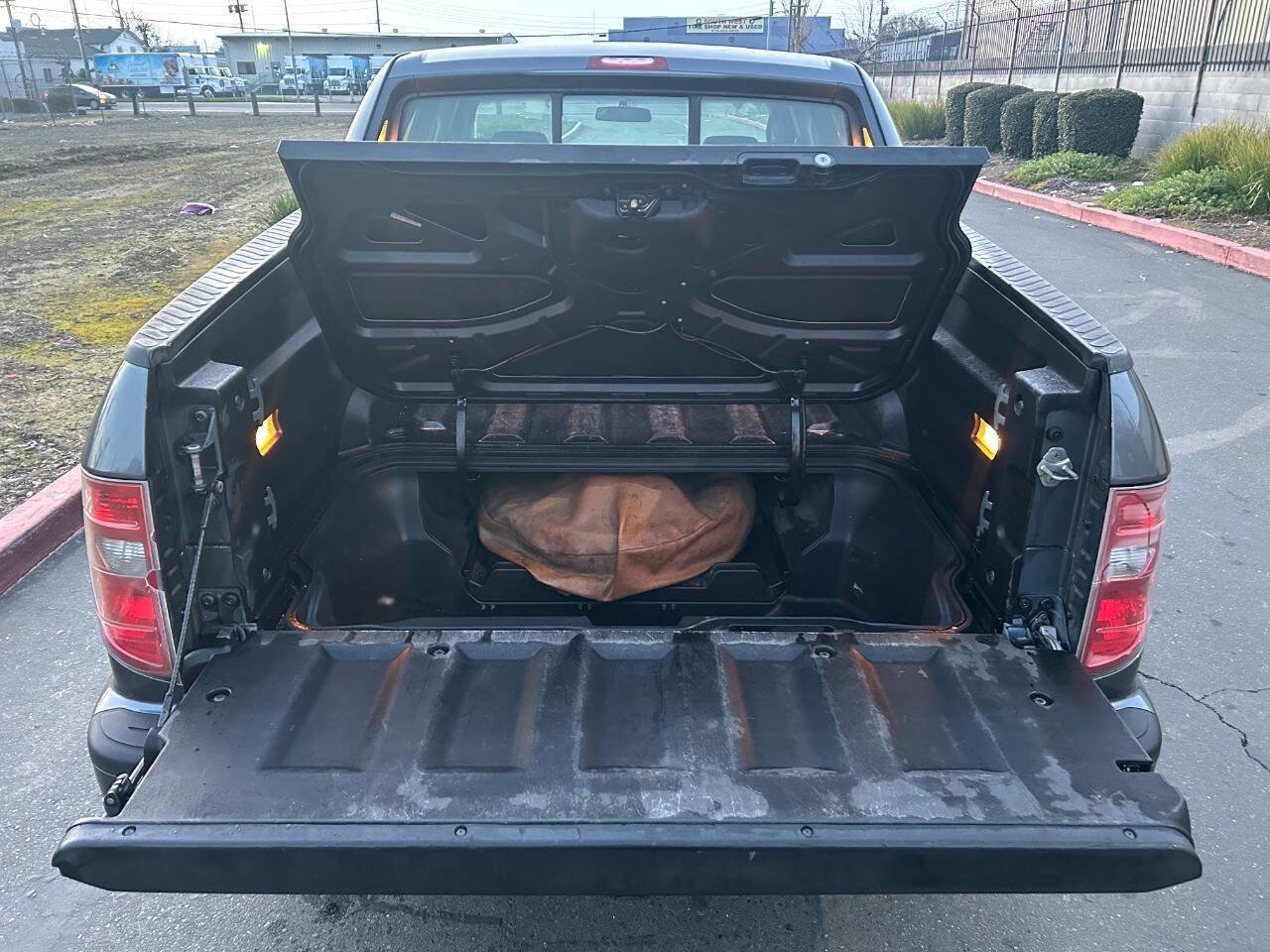 Used 2010 Honda Ridgeline RT image 19