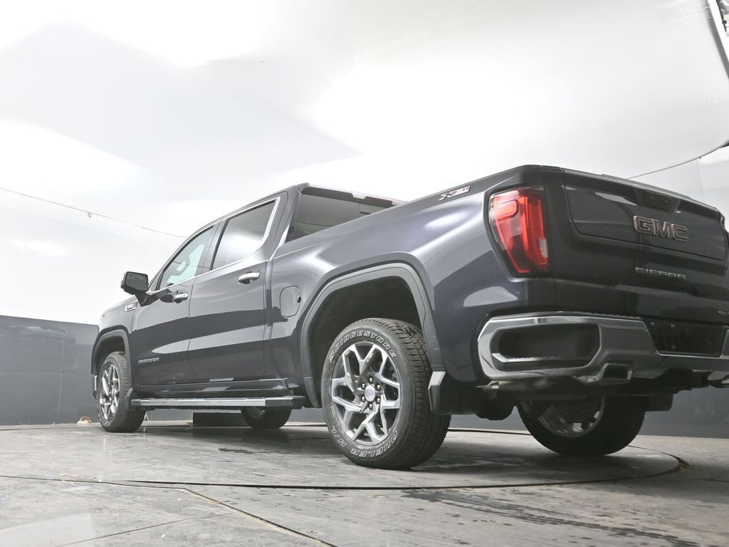 Used 2023 GMC Sierra 1500 SLT w/ SLT Premium Package image 31