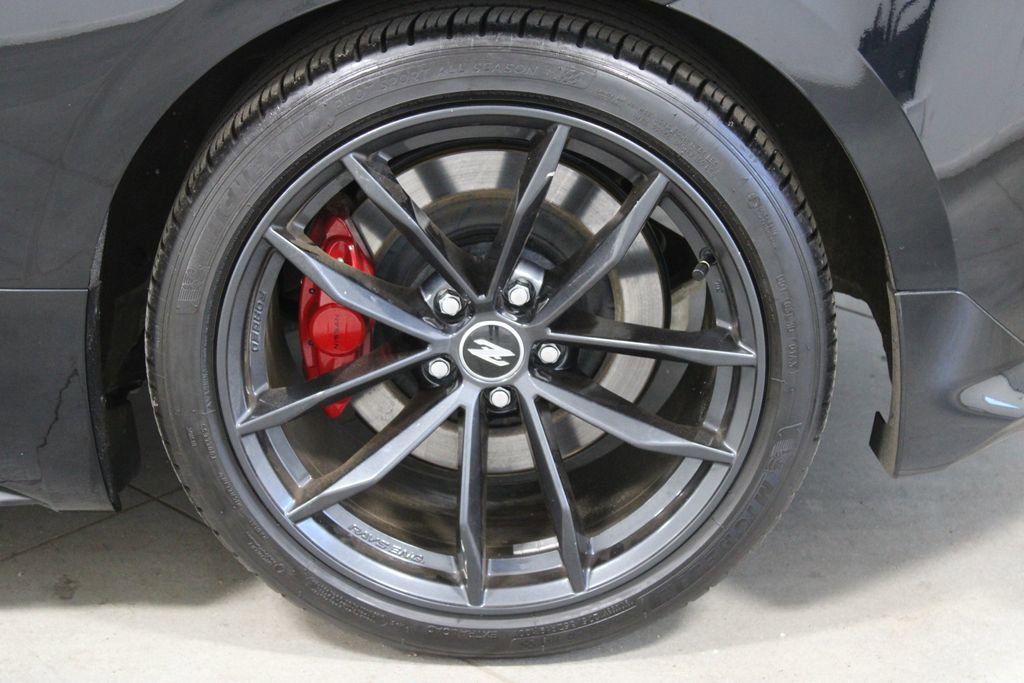 Used 2024 Nissan Z Performance w/ Floor Mat Package RWD image 16