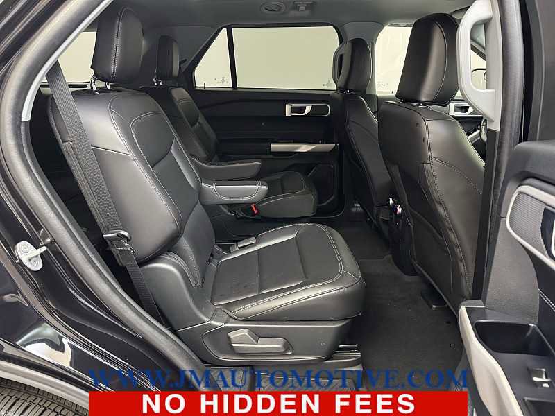 Used 2023 Ford Explorer XLT w/ Equipment Group 202A AWD/4WD image 20