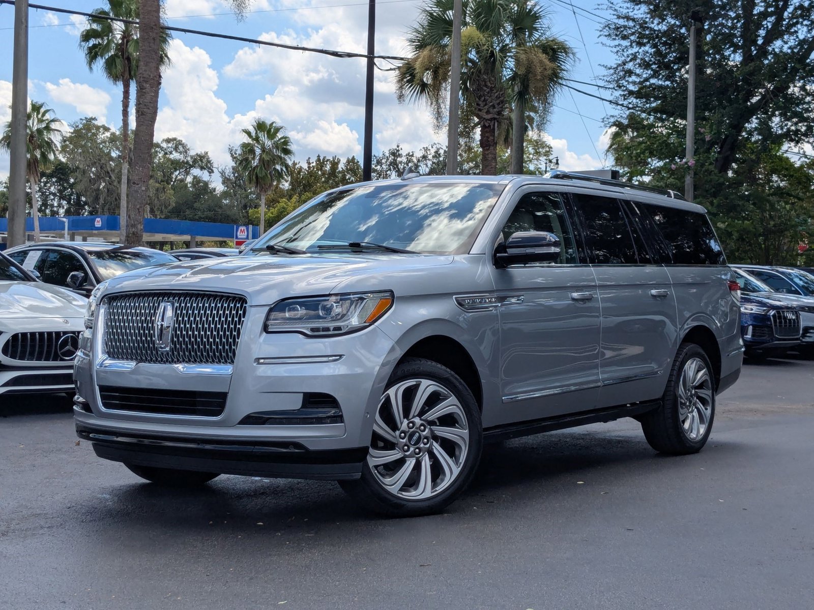 Used 2023 Lincoln Navigator L Reserve