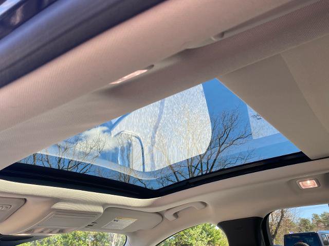 Certified 2023 Ford Escape Platinum w/ Premium Technology Package image 21