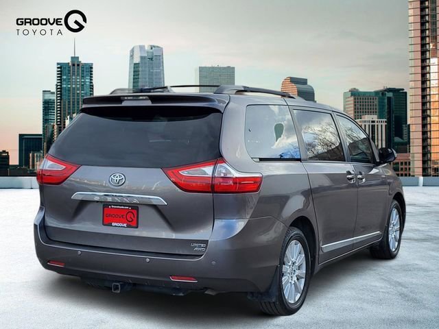 Used 2017 Toyota Sienna Limited Premium image 6
