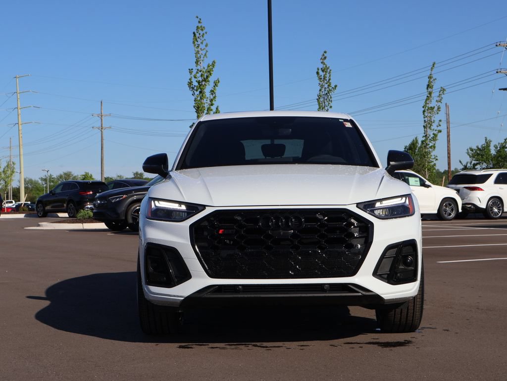 Used 2024 Audi SQ5 Premium Plus AWD/4WD image 2
