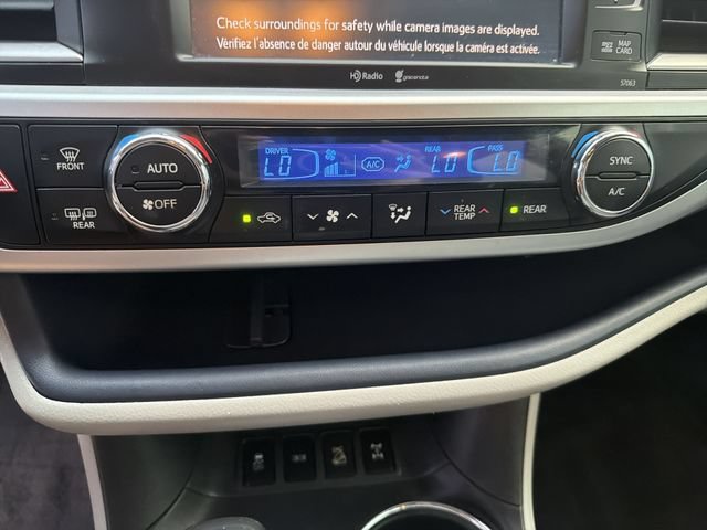 Used 2015 Toyota Highlander XLE AWD/4WD image 22