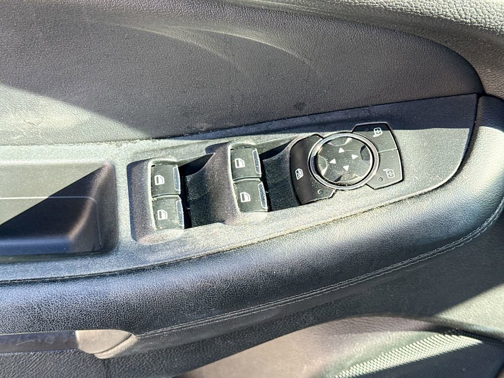 Used 2024 Ford Edge SEL AWD/4WD image 19