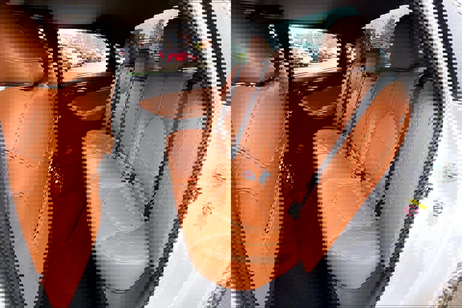 Used 2019 Toyota Avalon Limited image 19