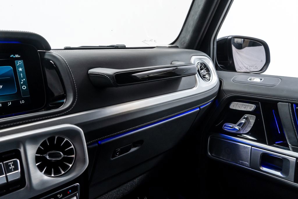 Used 2023 Mercedes-Benz G 550 image 23