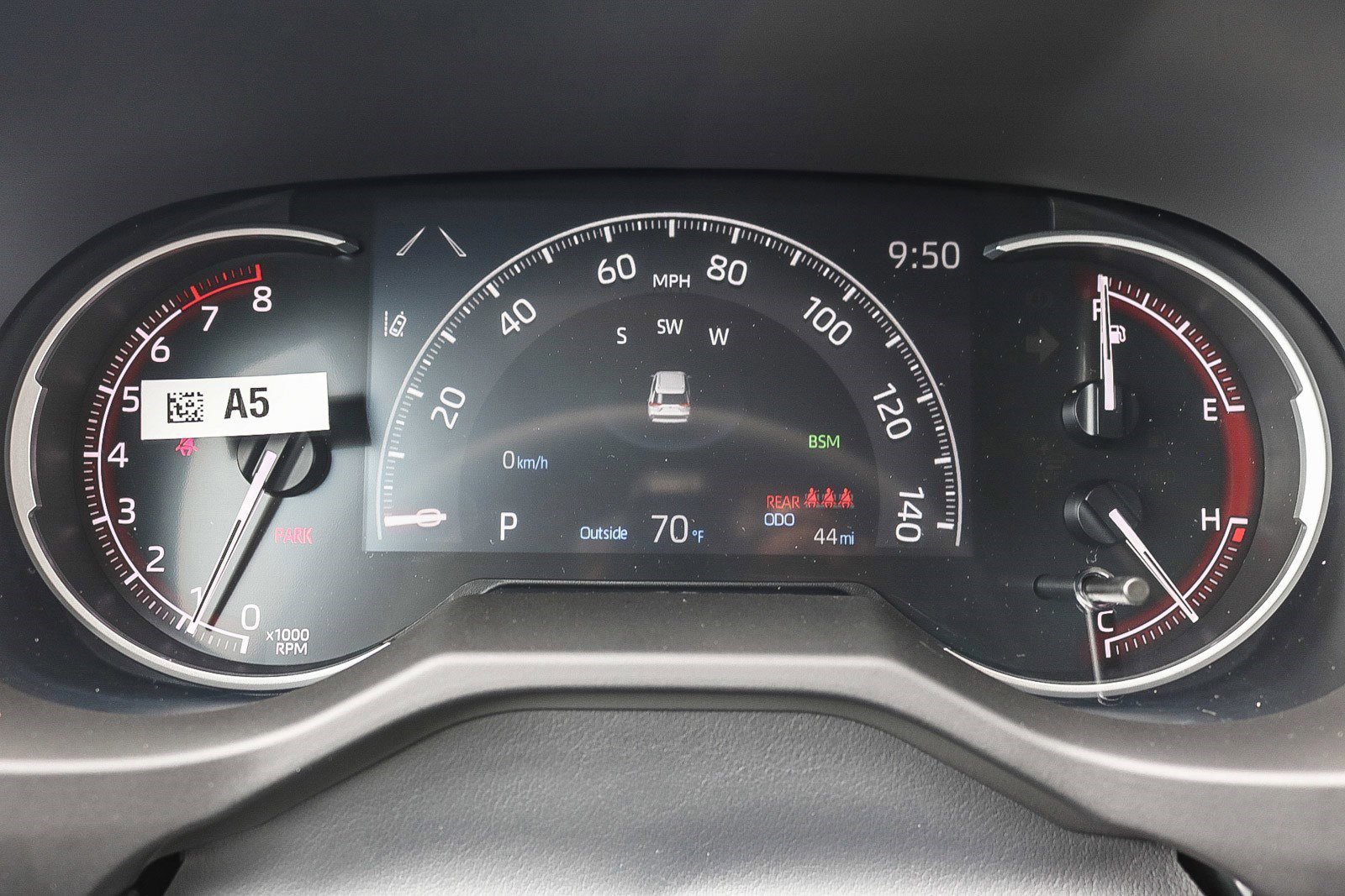 New 2025 Toyota RAV4 XLE image 25