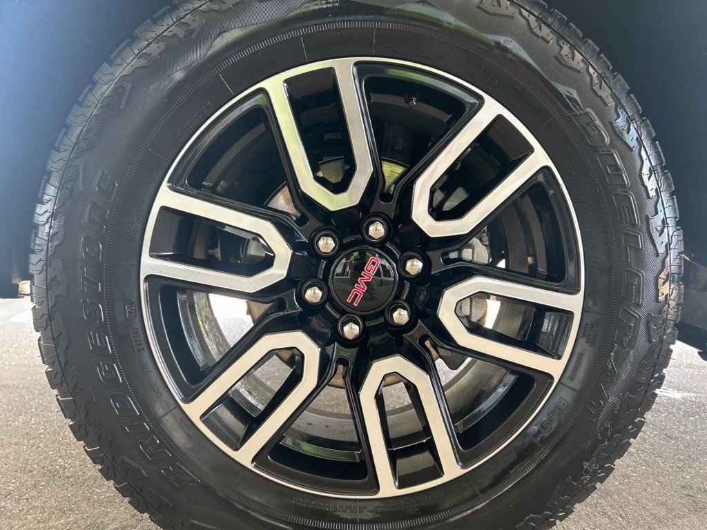 Certified 2026 GMC Sierra 1500 AT4 w/ AT4 Premium Package AWD/4WD image 27