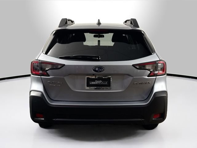 Used 2024 Subaru Outback Premium image 10