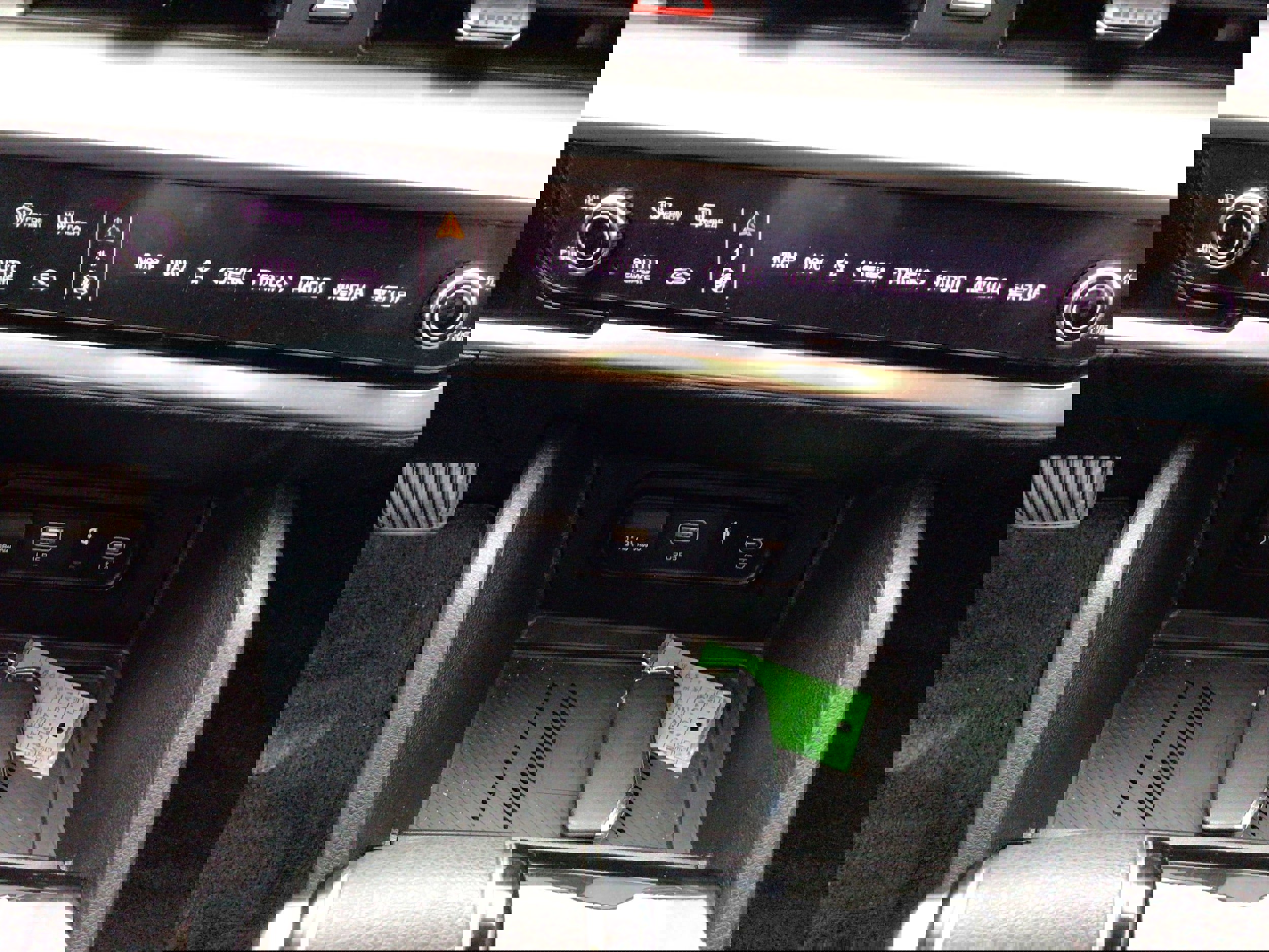 Used 2023 Kia Sportage EX image 19