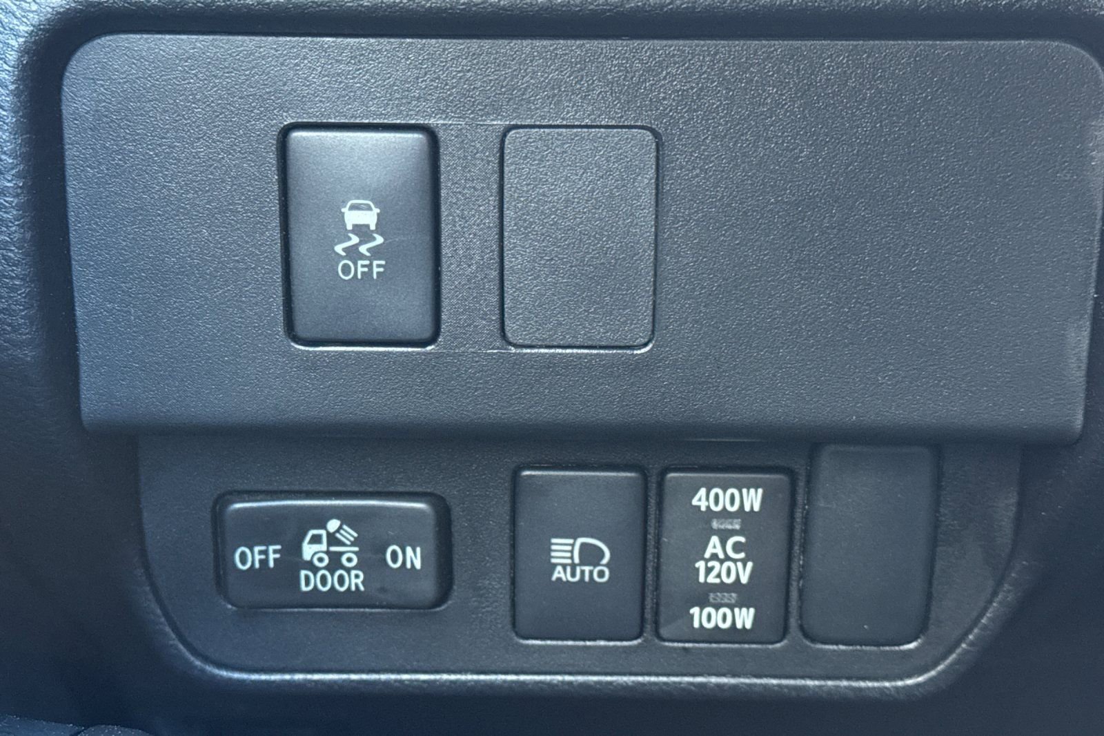 Certified 2023 Toyota Tacoma TRD Off-Road image 32