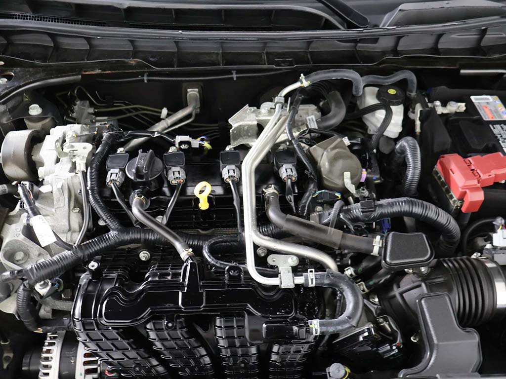 Used 2024 Nissan Altima 2.5 SR AWD/4WD image 17