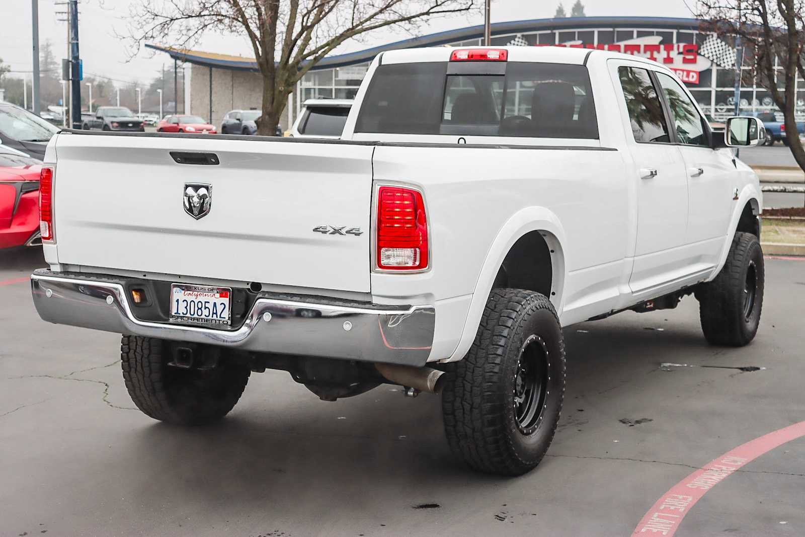Used 2016 RAM 2500 Laramie w/ Convenience Group image 4