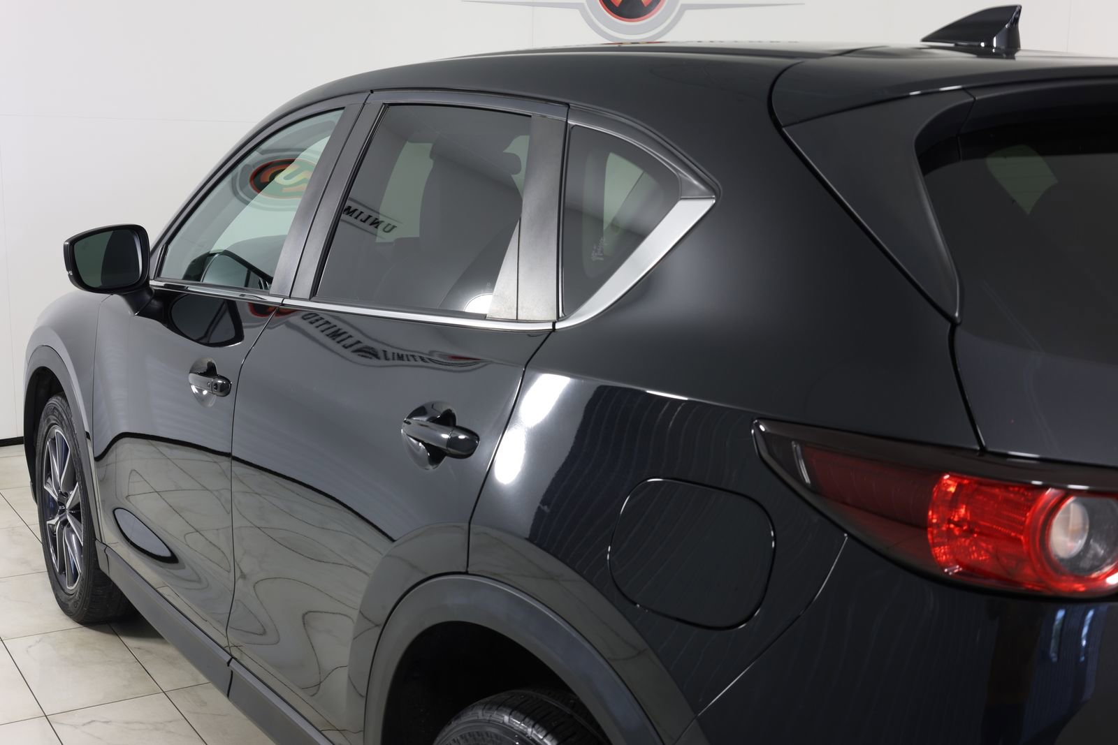 Used 2018 MAZDA CX-5 Touring AWD/4WD image 47