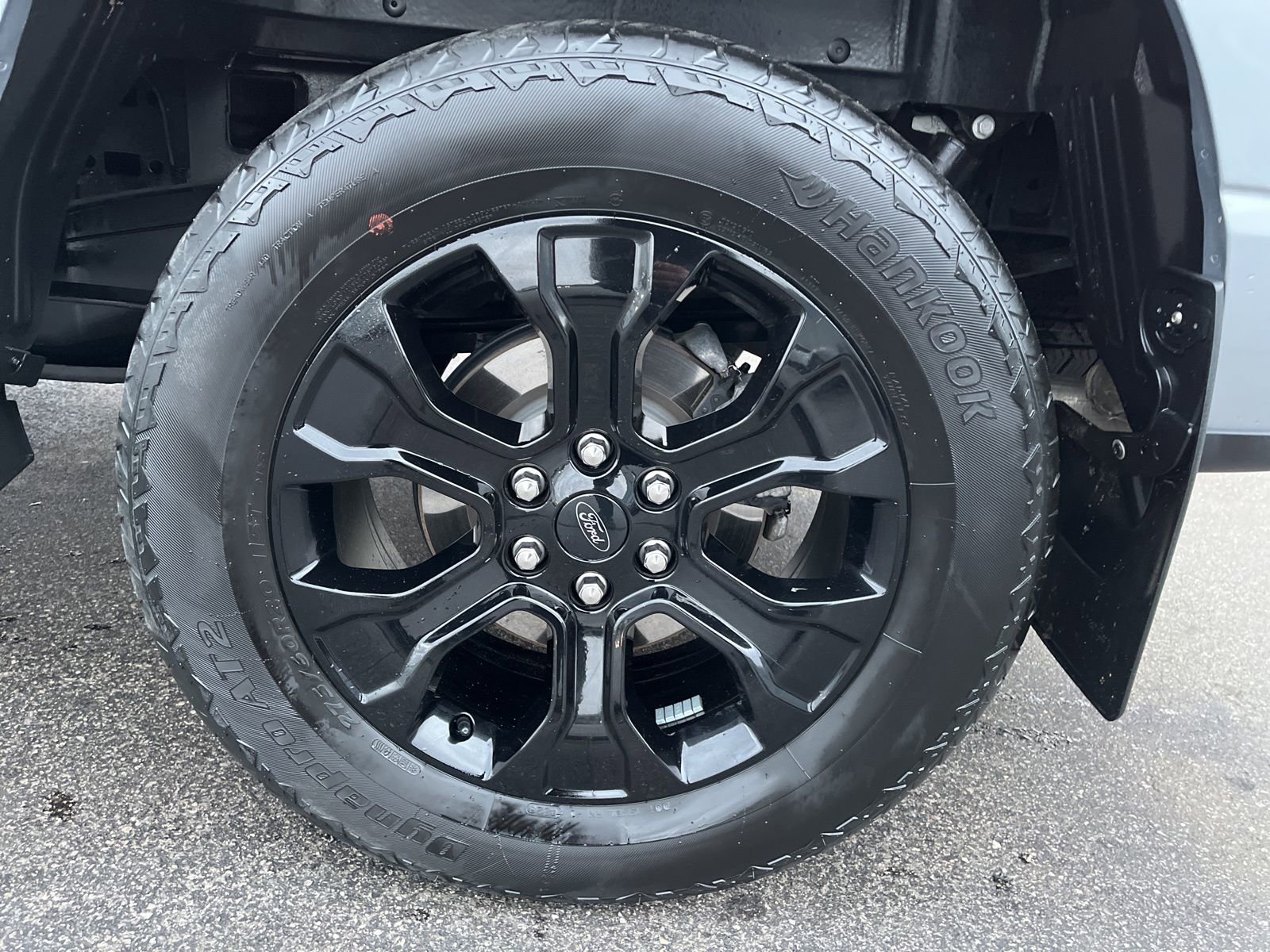 Used 2023 Ford F150 Lariat w/ Equipment Group 502A High image 10