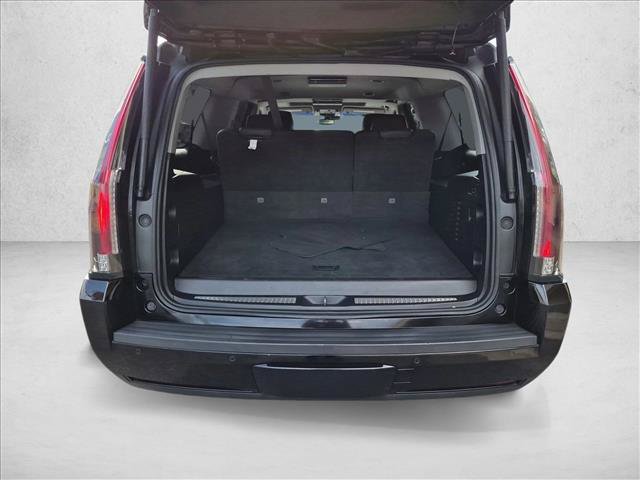 Used 2018 Cadillac Escalade ESV Premium Luxury AWD/4WD image 6