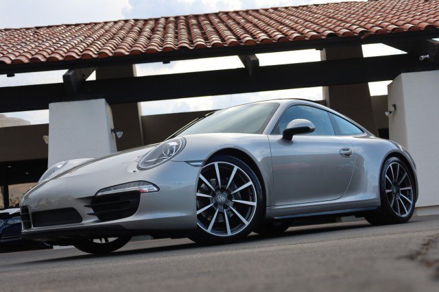 Used 2013 Porsche 911 Carrera 4 AWD/4WD image 3