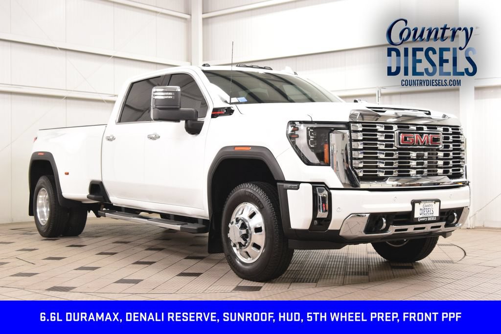 Used 2025 GMC Sierra 3500 Denali w/ Denali Reserve Package AWD/4WD image 1
