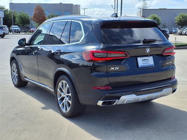 Used 2020 BMW X5 sDrive40i w/ Premium Package RWD image 2