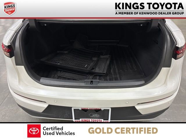 Used 2024 Toyota Crown Platinum image 16