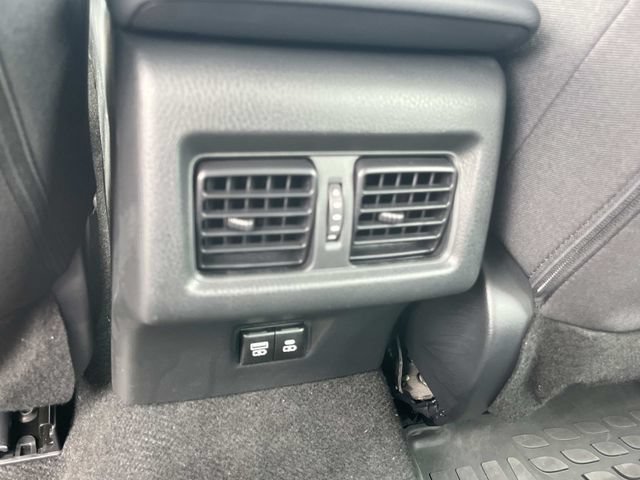 Used 2025 Toyota Camry LE w/ Convenience Package FWD image 20