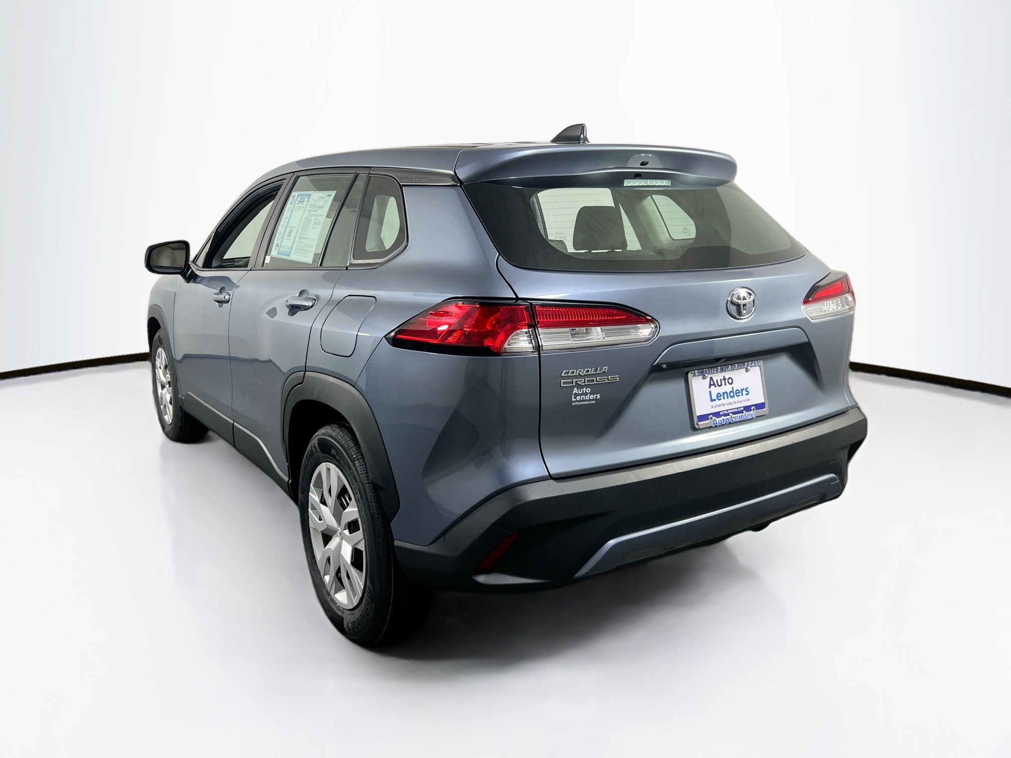 Used 2024 Toyota Corolla Cross L image 7