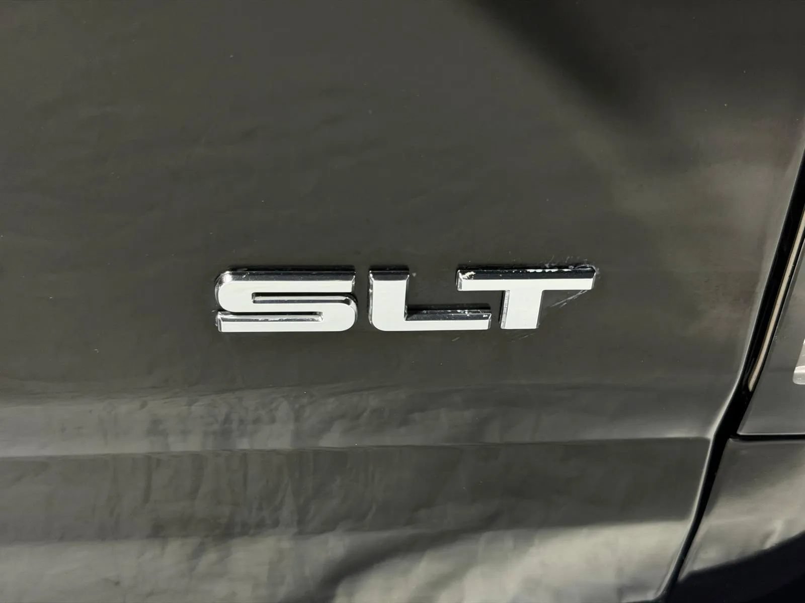 Used 2015 GMC Canyon SLT AWD/4WD image 13