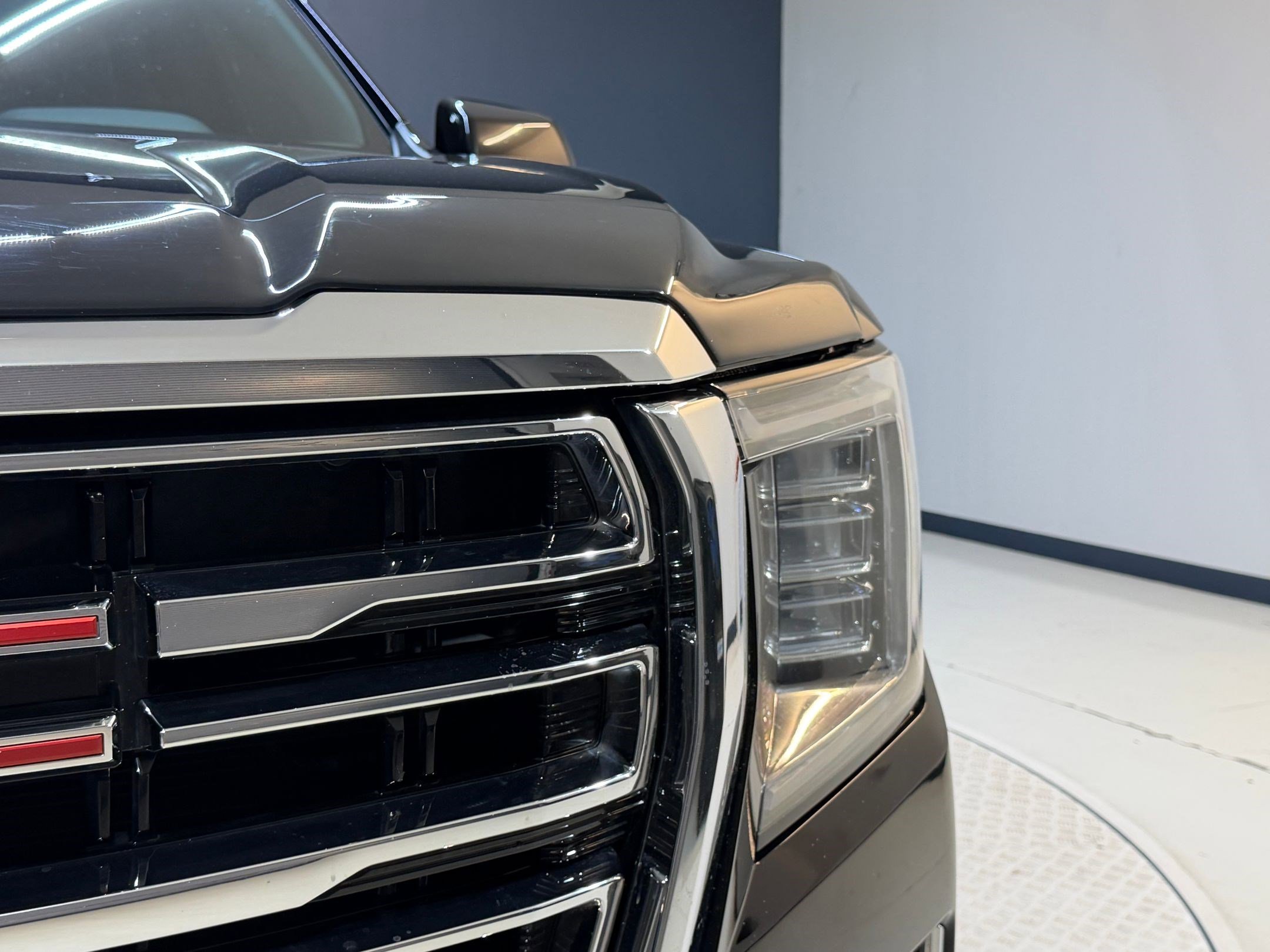 Used 2022 GMC Yukon XL SLT RWD image 11