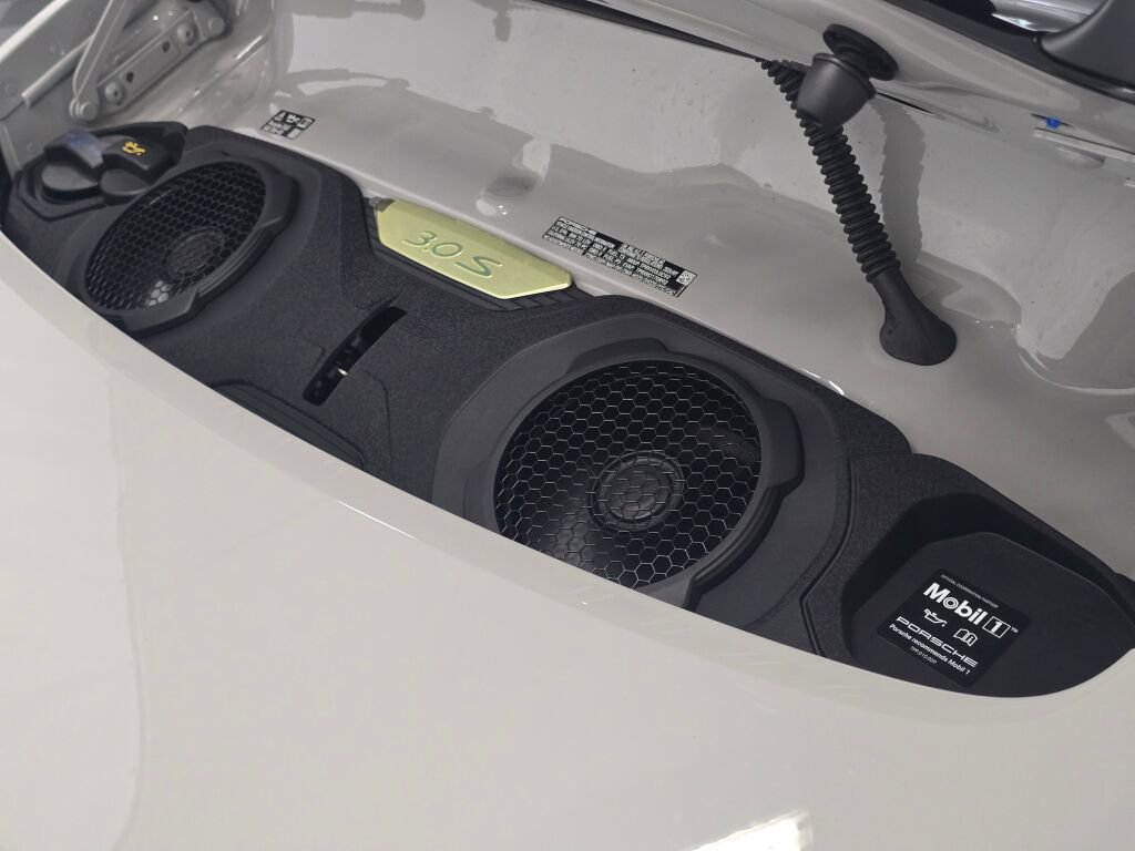 New 2026 Porsche 911 Carrera 4S image 28