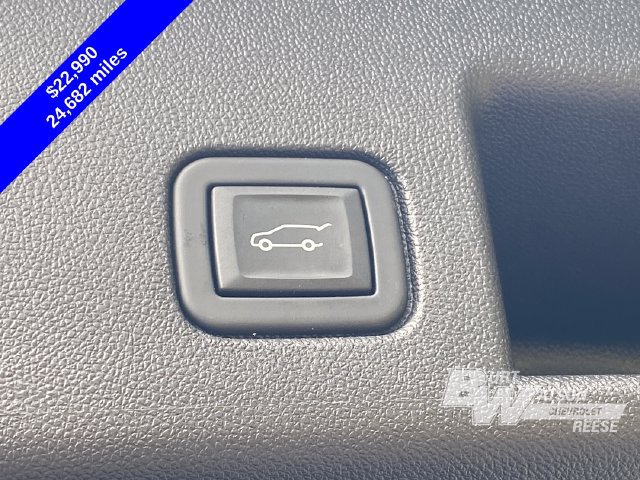 Used 2024 Chevrolet Equinox LT FWD image 17
