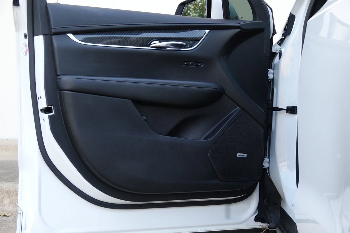 Used 2021 Cadillac XT6 Sport image 37