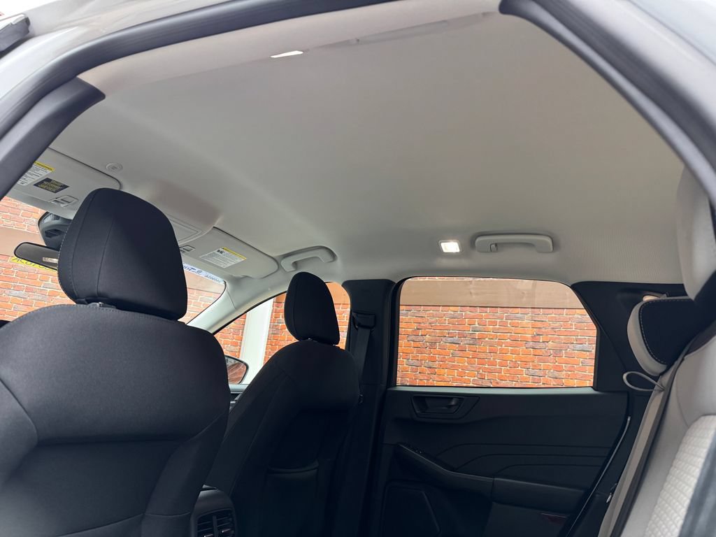Certified 2023 Ford Escape Active AWD/4WD image 26