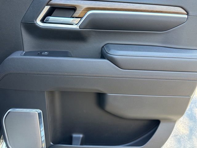 Used 2025 Chevrolet Silverado 1500 High Country image 28