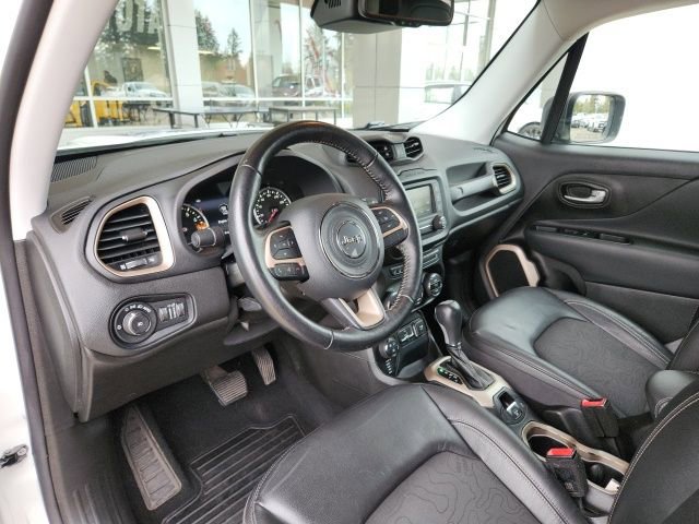 Used 2017 Jeep Renegade Trailhawk image 18