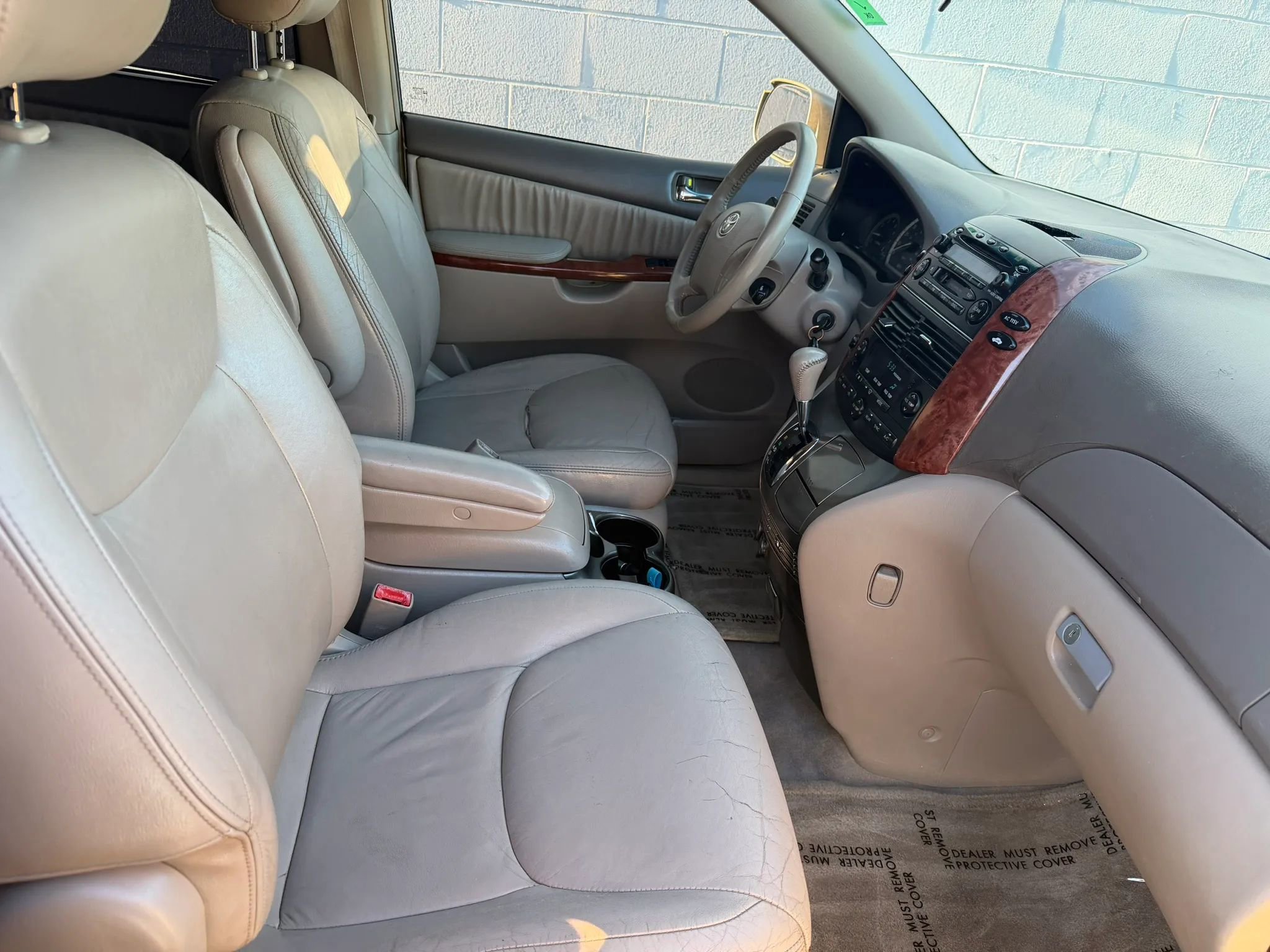 Used 2004 Toyota Sienna AWD image 12