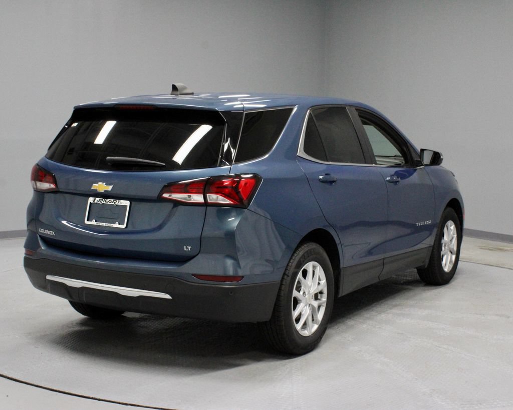 Used 2024 Chevrolet Equinox LT FWD image 10