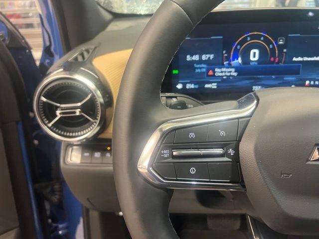 New 2026 Chevrolet Equinox ACTIV w/ Convenience Package III AWD/4WD image 14