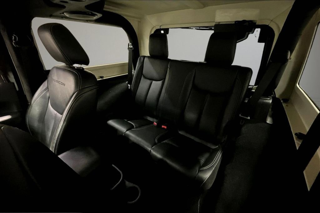 Used 2013 Jeep Wrangler Rubicon w/ PWR Convenience Group image 21