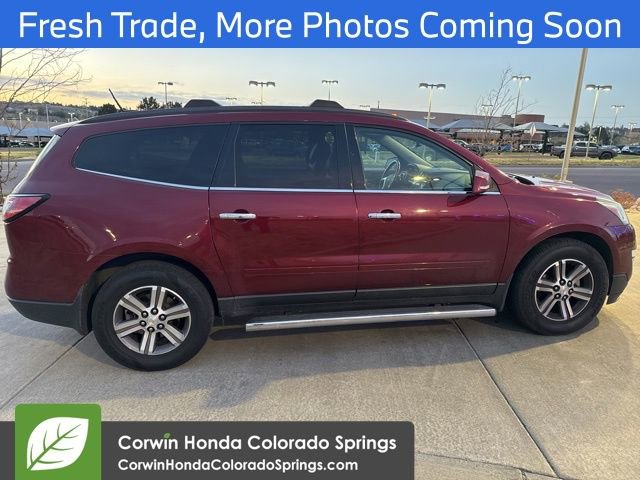 Used 2016 Chevrolet Traverse LT image 8