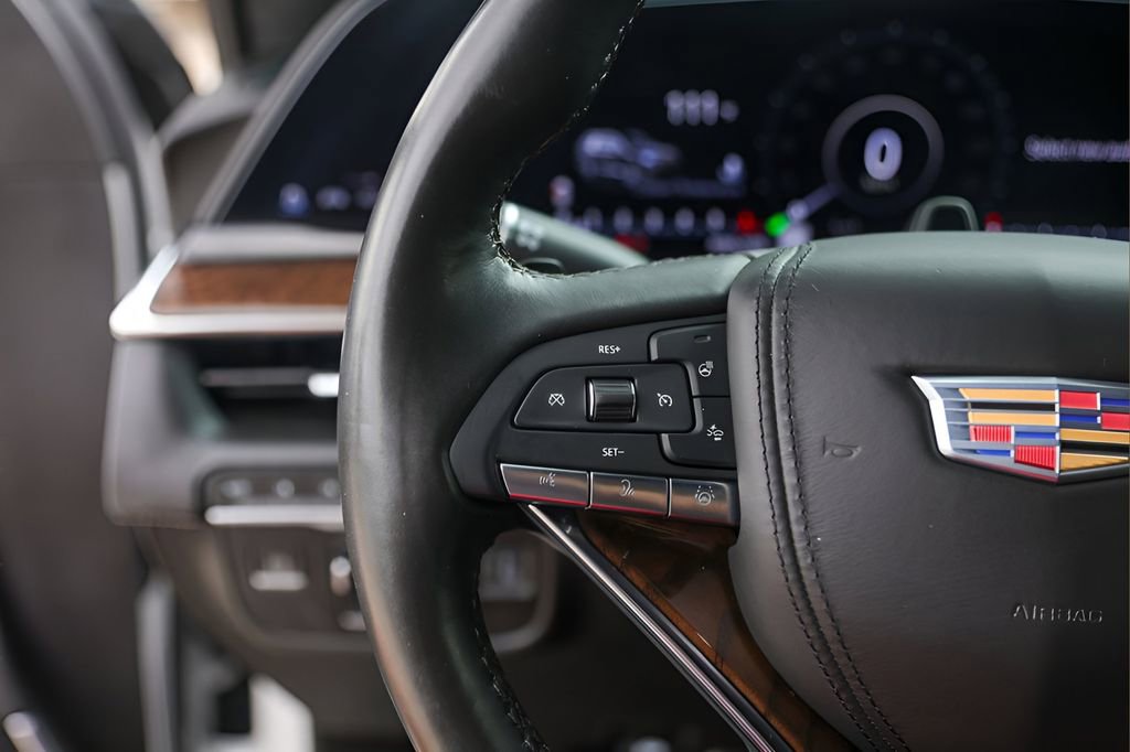 Certified 2023 Cadillac Escalade ESV Sport Platinum w/ LPO, ONYX Package AWD/4WD image 14