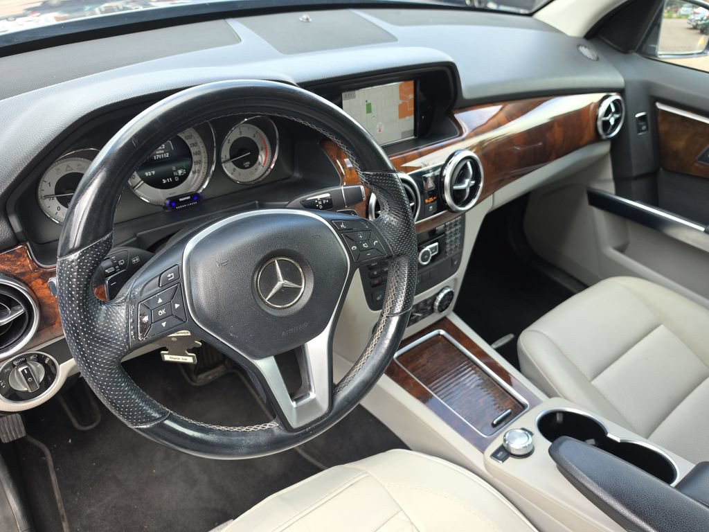 Used 2014 Mercedes-Benz GLK 250 BlueTEC 4MATIC image 12
