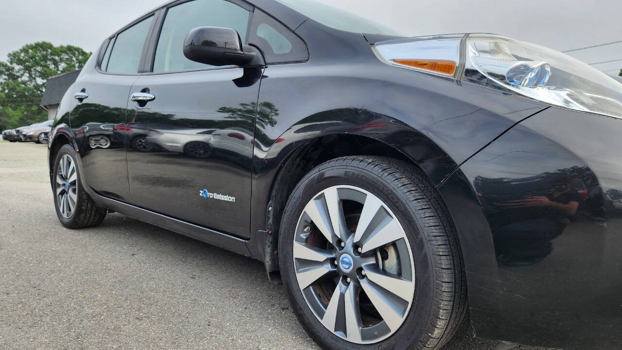 Used 2013 Nissan Leaf SL FWD image 18