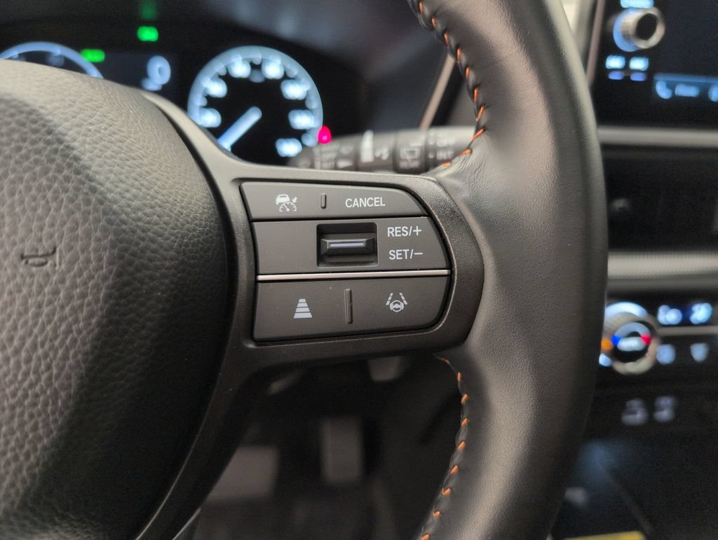Used 2025 Honda CR-V Sport-L image 36