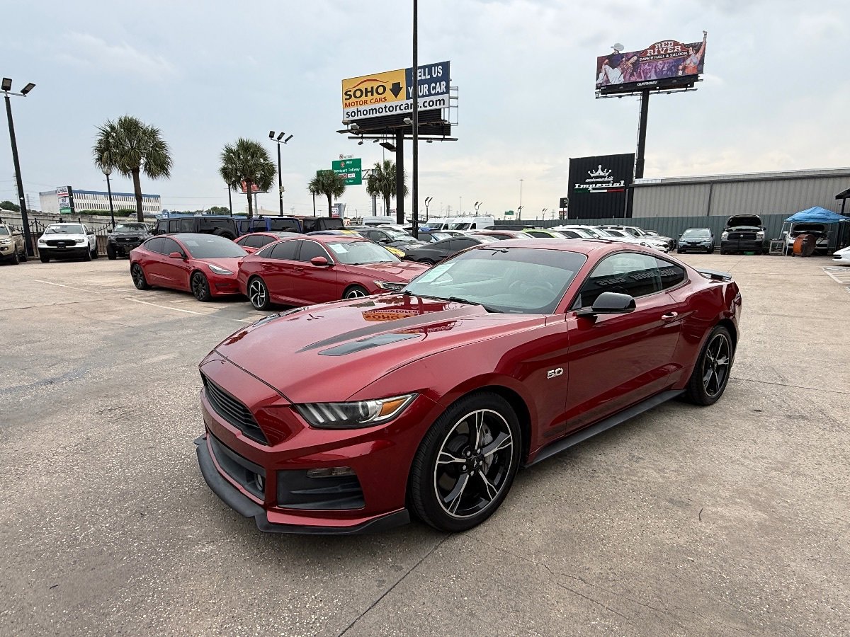 Used 2016 Ford Mustang GT Premium w/ Enhanced Security Package RWD image 8