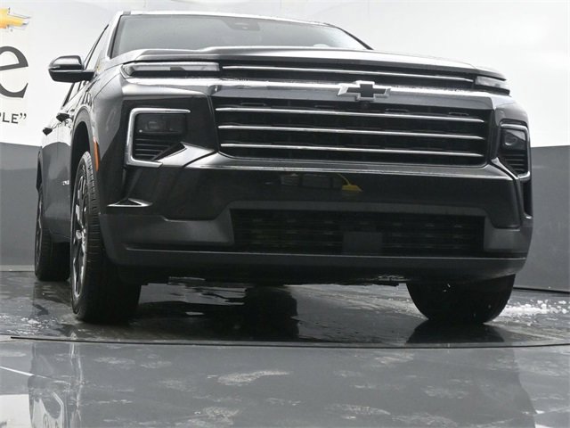 New 2026 Chevrolet Traverse LT w/ Sun and Wheel Package image 3