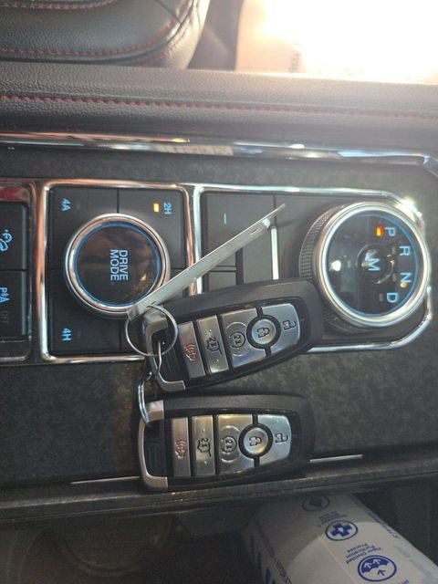 Used 2024 Ford Expedition Limited AWD/4WD image 10