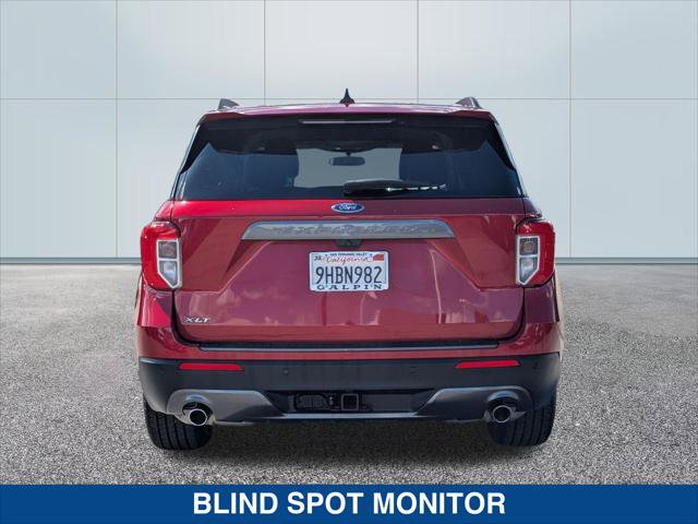 Certified 2023 Ford Explorer XLT w/ Equipment Group 202A image 4