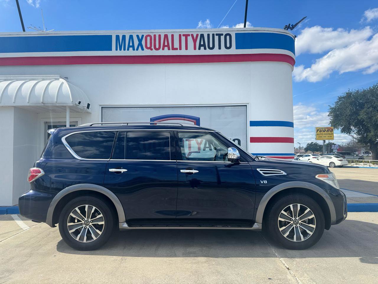 Used 2018 Nissan Armada SL image 22